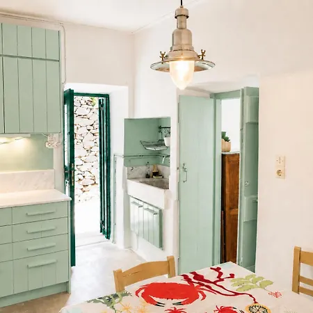 Сasa de vacaciones Hidesign Athens Traditional Stone House In Kea's Port *