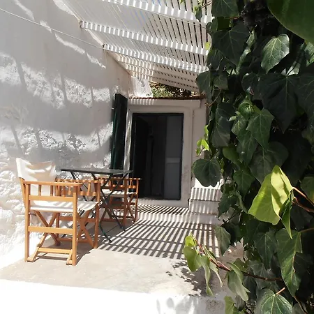 Hidesign Athens Traditional Stone House In Kea's Port Dom wakacyjny