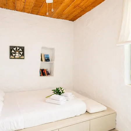 Hidesign Athens Traditional Stone House In Kea's Port Korissia (Kea)