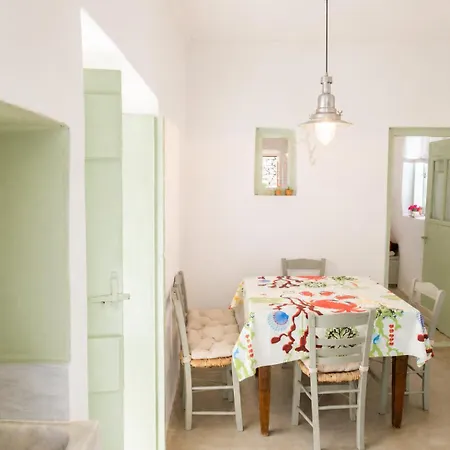 Hidesign Athens Traditional Stone House In Kea's Port Holiday home *