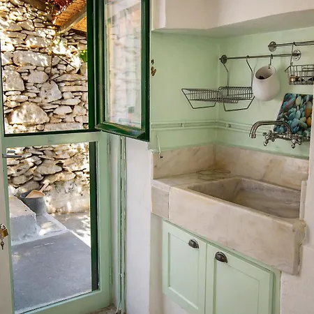 Hidesign Athens Traditional Stone House In Kea's Port