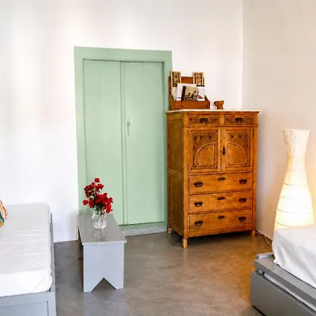Hidesign Athens Traditional Stone House In Kea's Port Nyaraló *