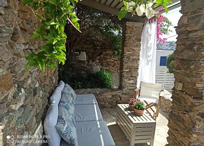 Nyaraló Hidesign Athens Traditional Stone House In Kea's Port Koriszía