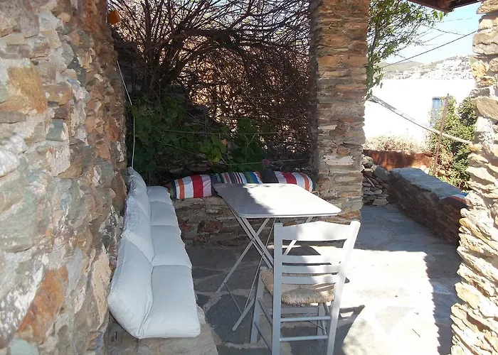Hidesign Athens Traditional Stone House In Kea's Port Nyaraló *