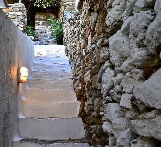 Hidesign Athens Traditional Stone House In Kea's Port