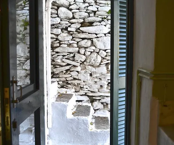 Hidesign Athens Traditional Stone House In Kea's Port * Koriszía